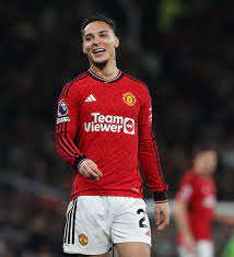 ผลงานยังไม่เข้าตา